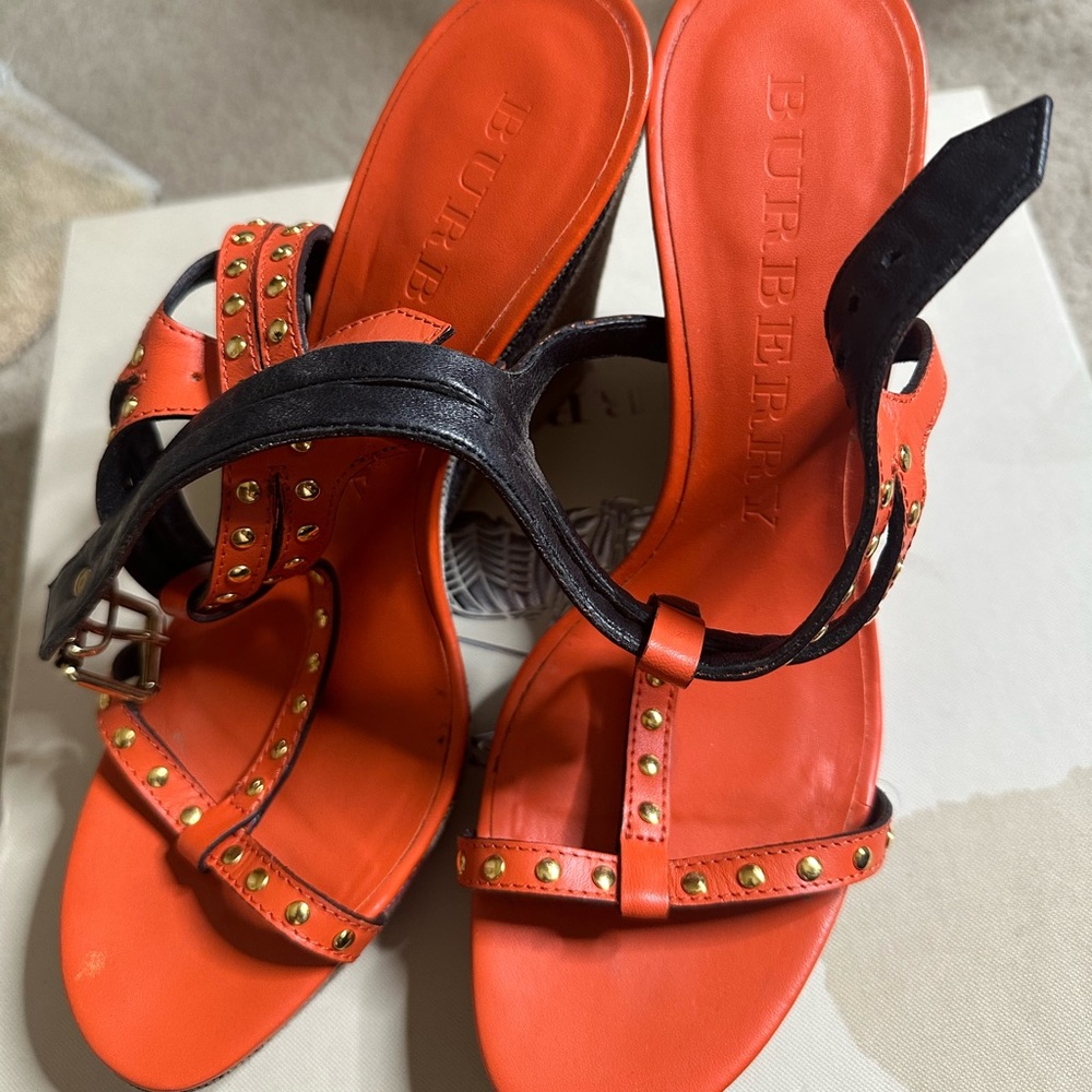 Burberry wedges - Picture 2 of 7